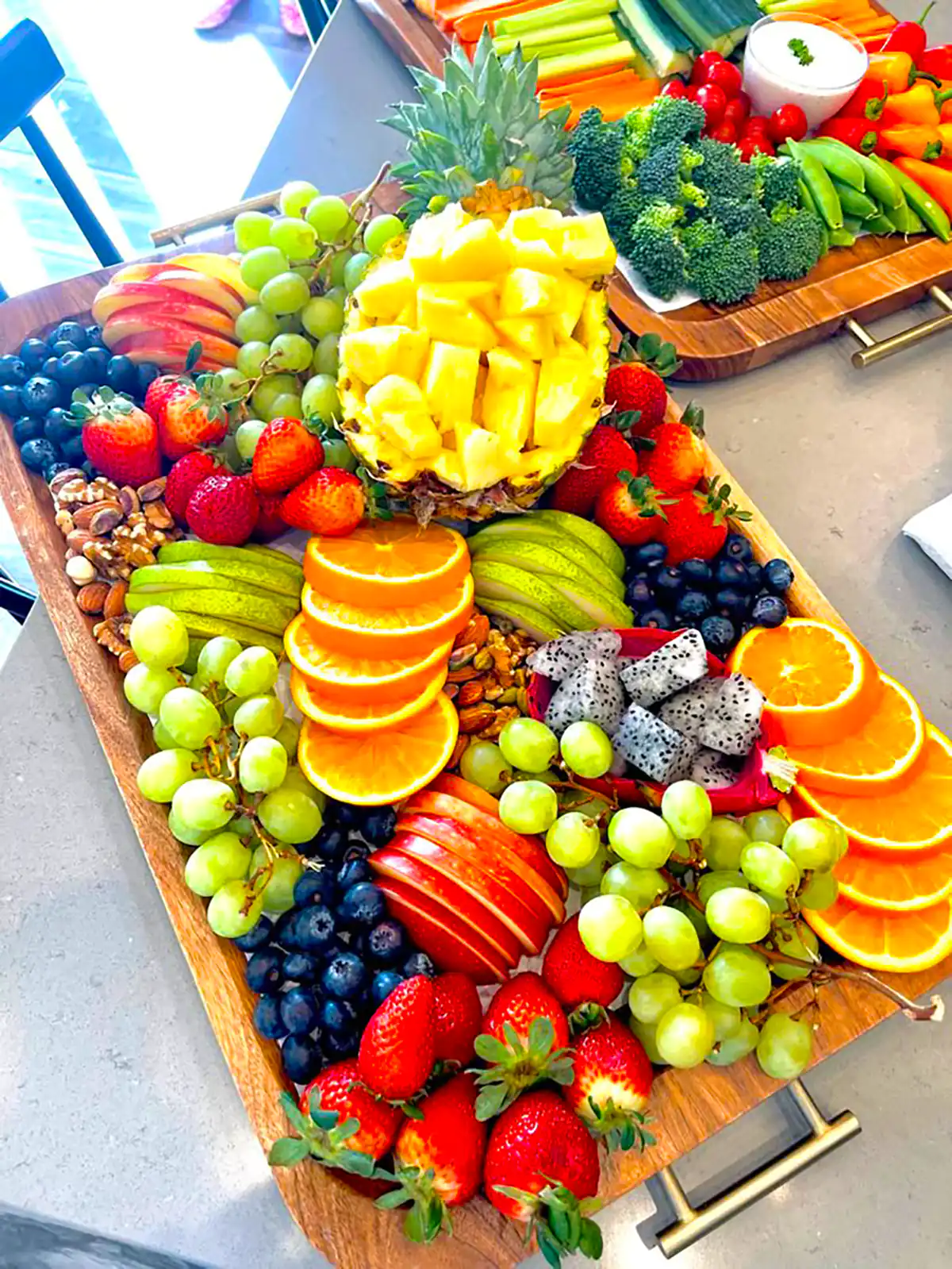 بشقاب میوه تابستانی