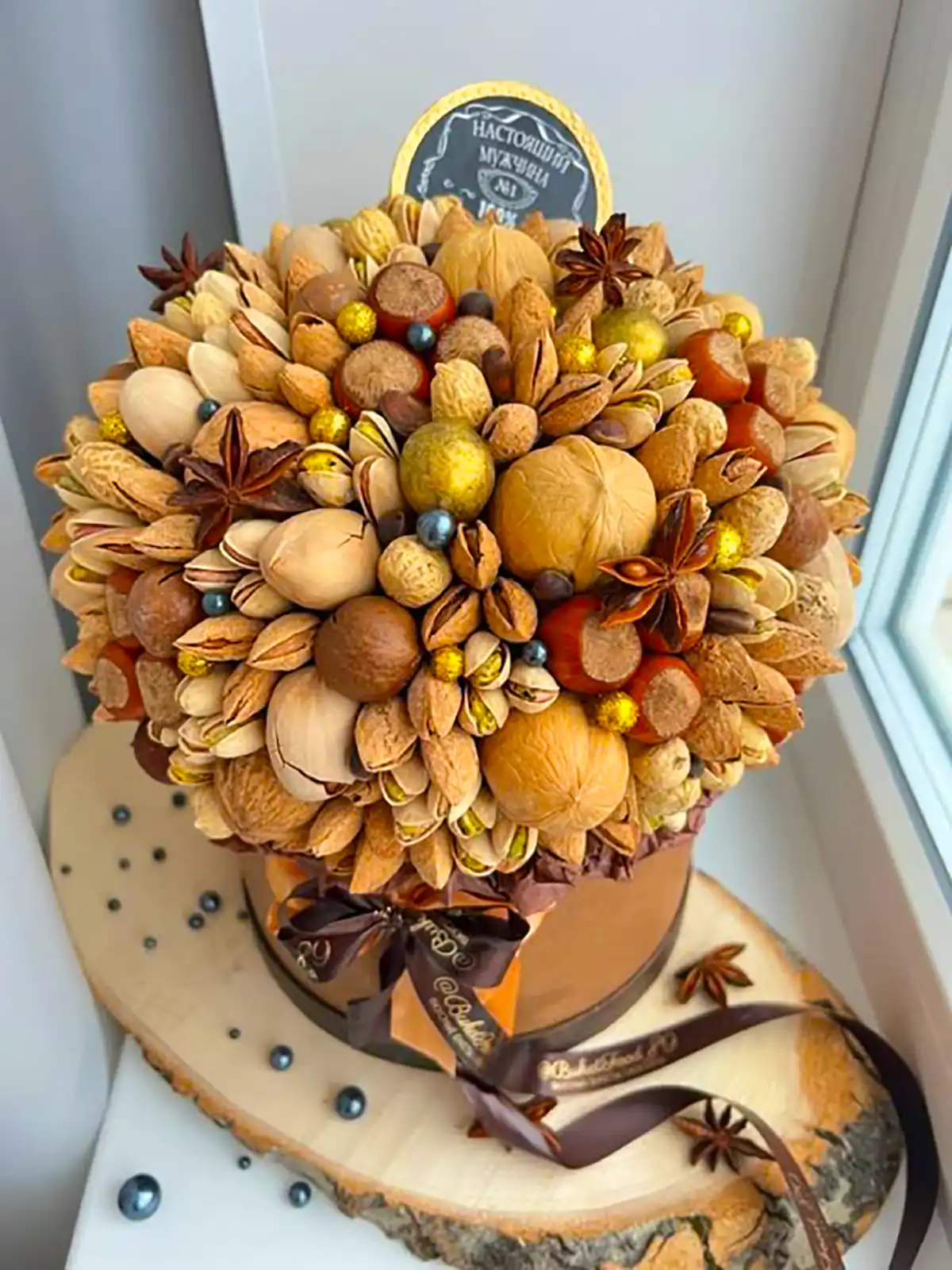 گردو و بادام سفره عقد