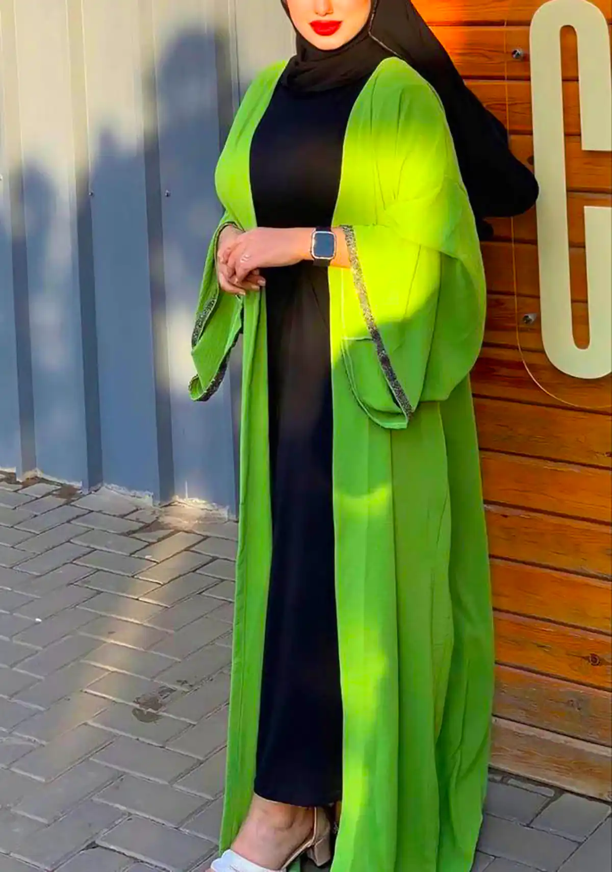 مانتوعبایی حریر آستیندار بلند