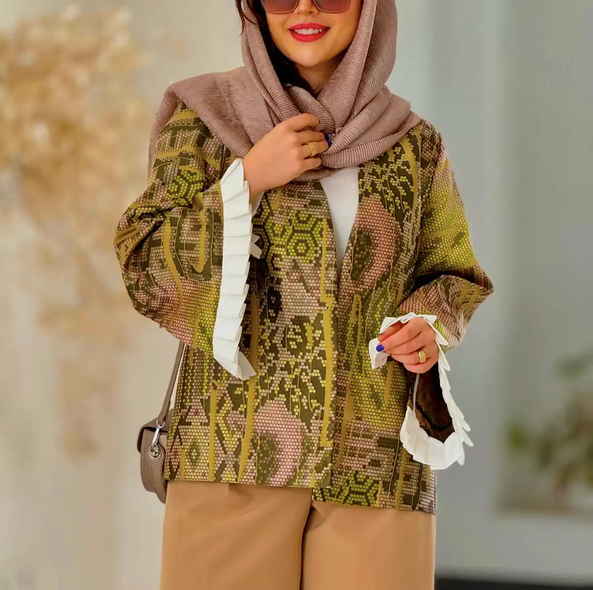 مانتو رنگی سرزنده