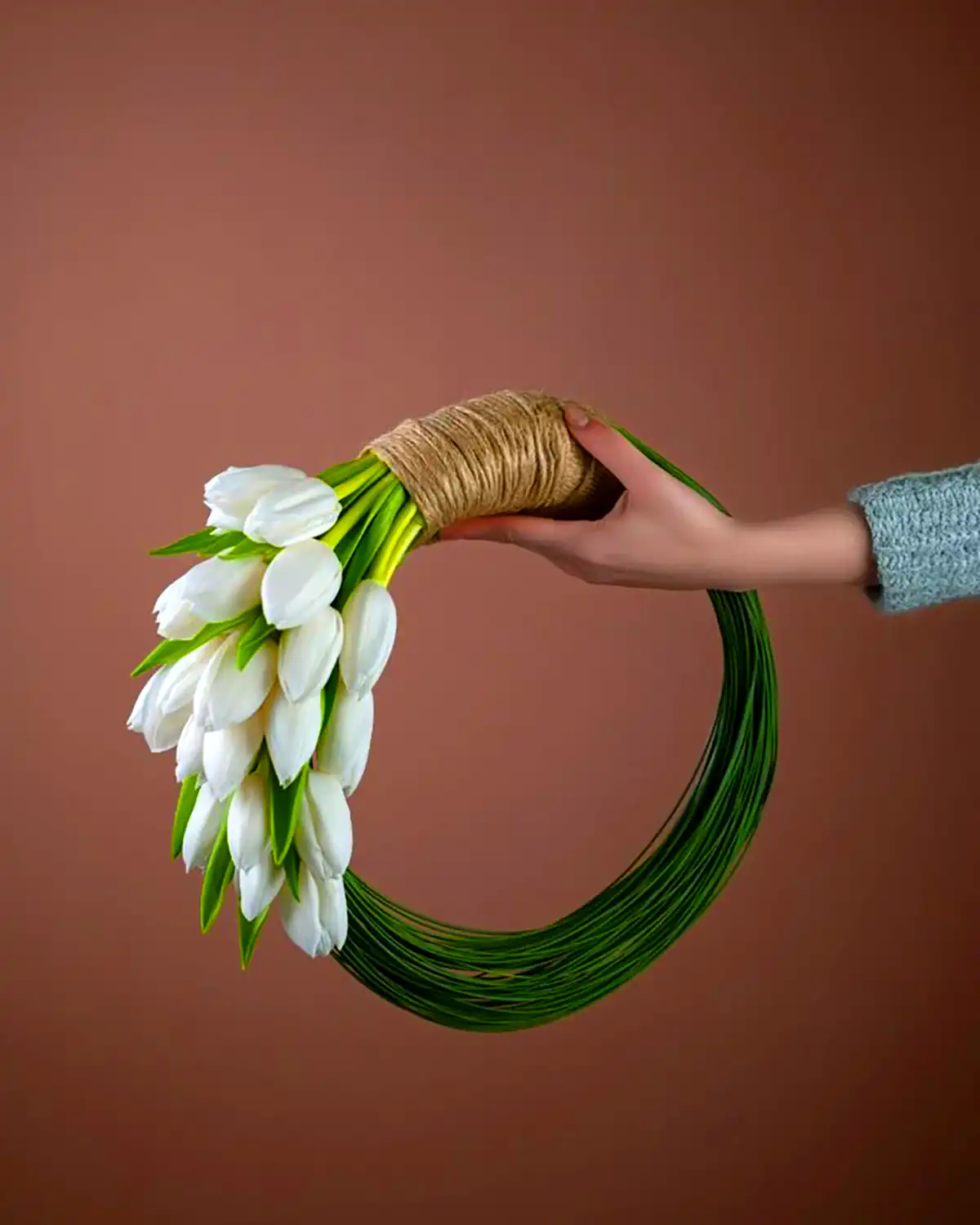 دسته گل لاله برای عروس