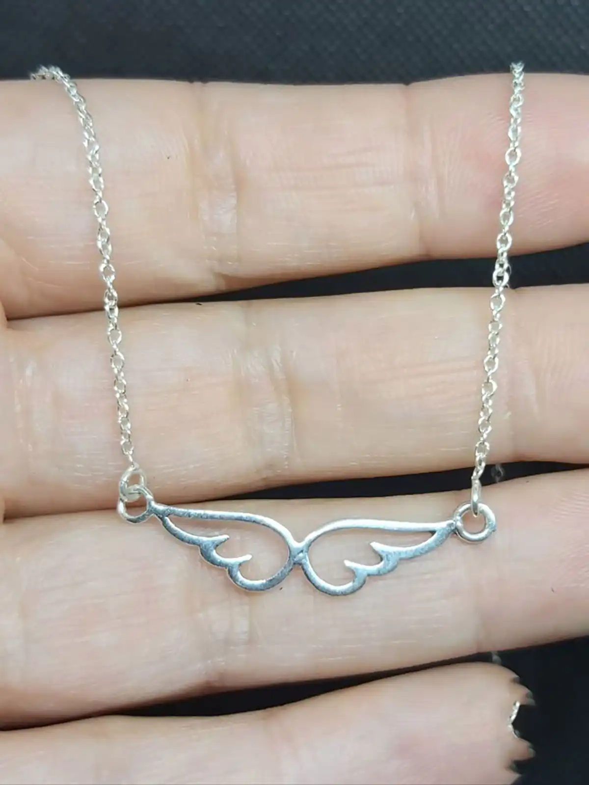 گردنبند نقره ای مینیمال