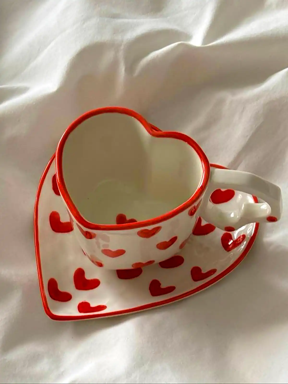 ماگ سفالی قلبی