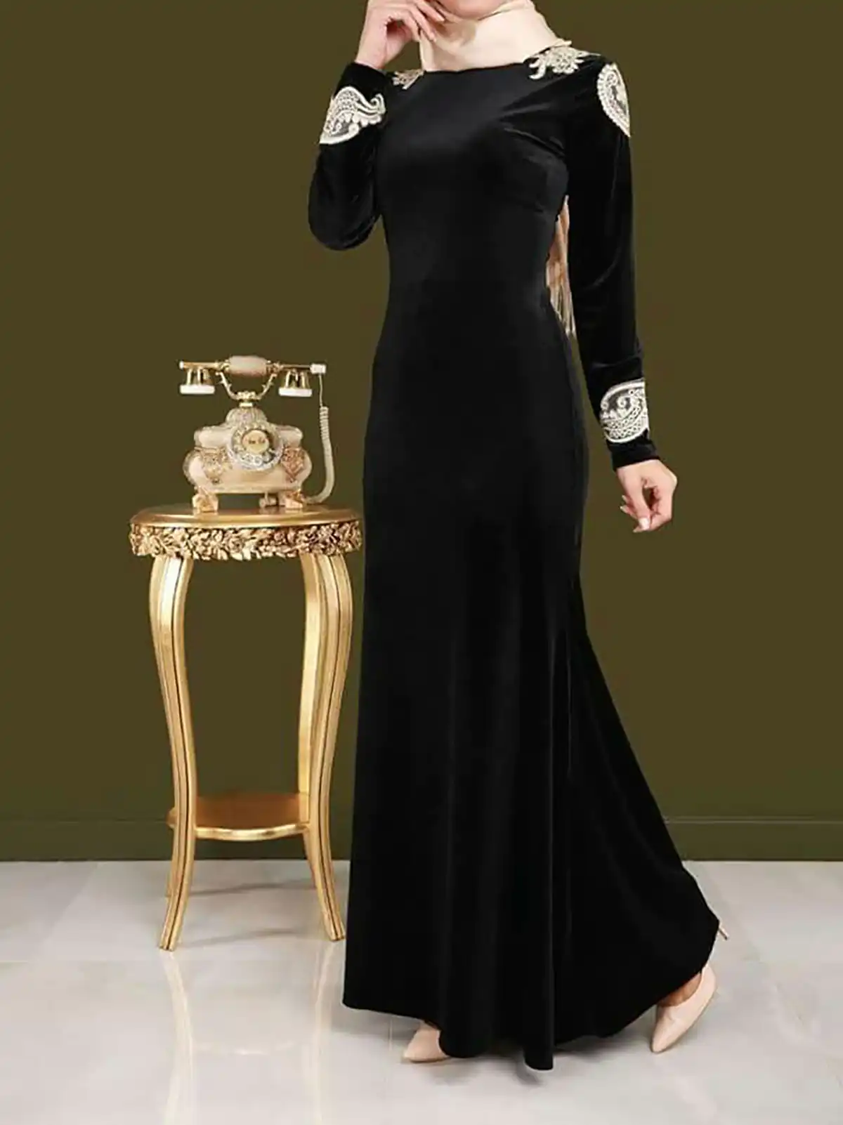 ماکسی مخمل سلطنتی