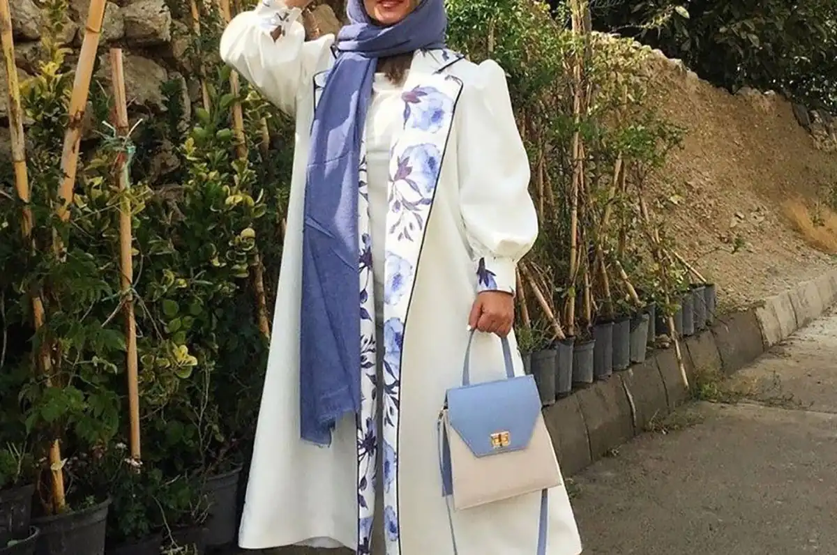 مانتوهای بلند و لوکس