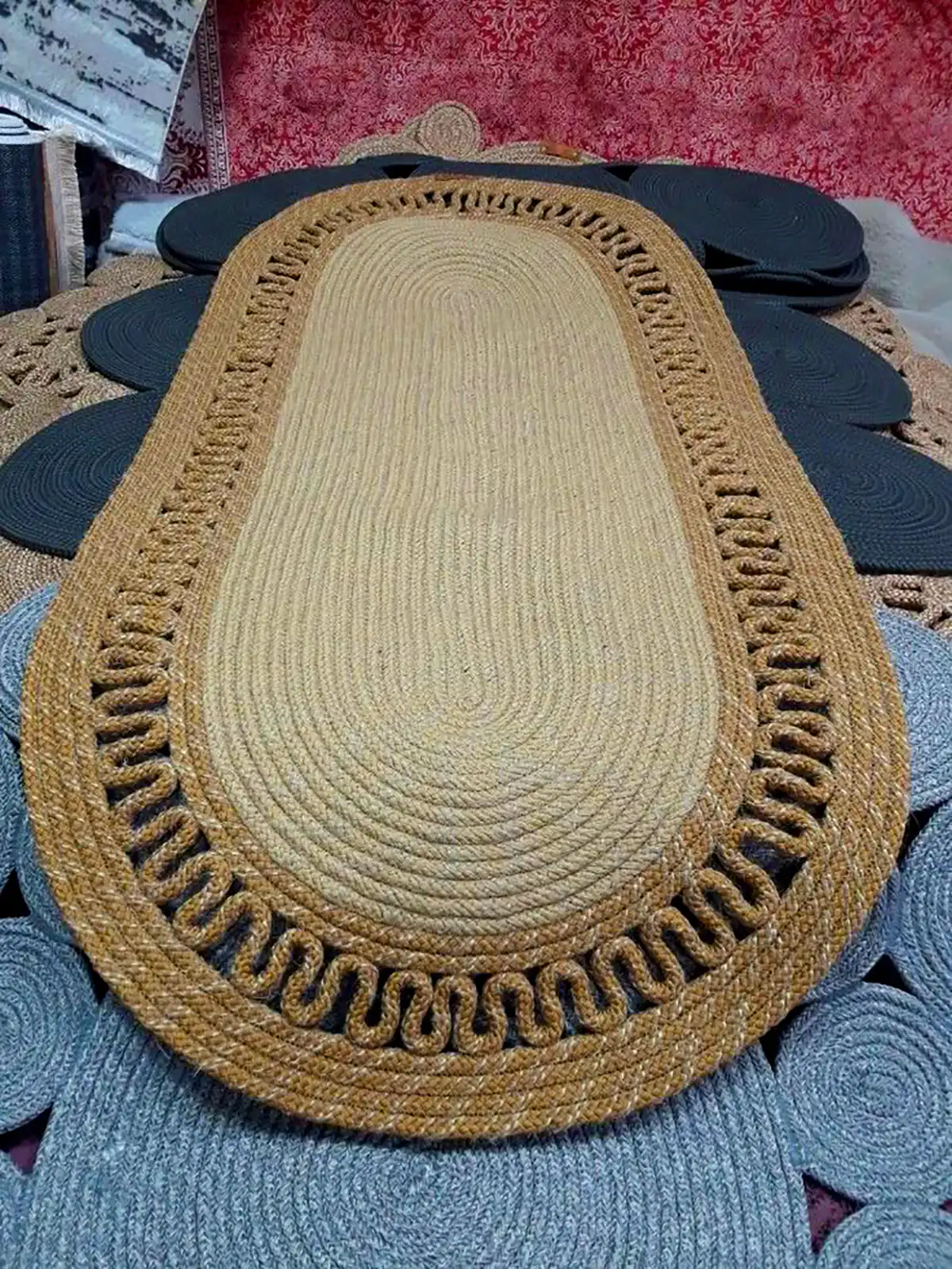 پادری سنتی دستبافت