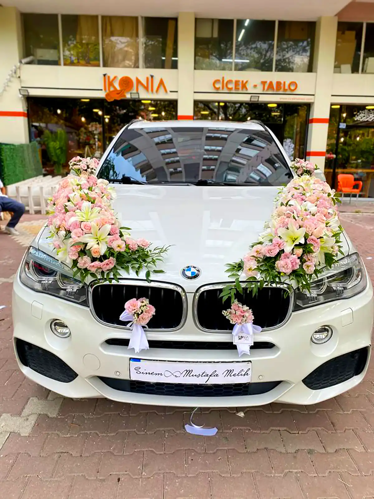 دیزاین ماشین عروس