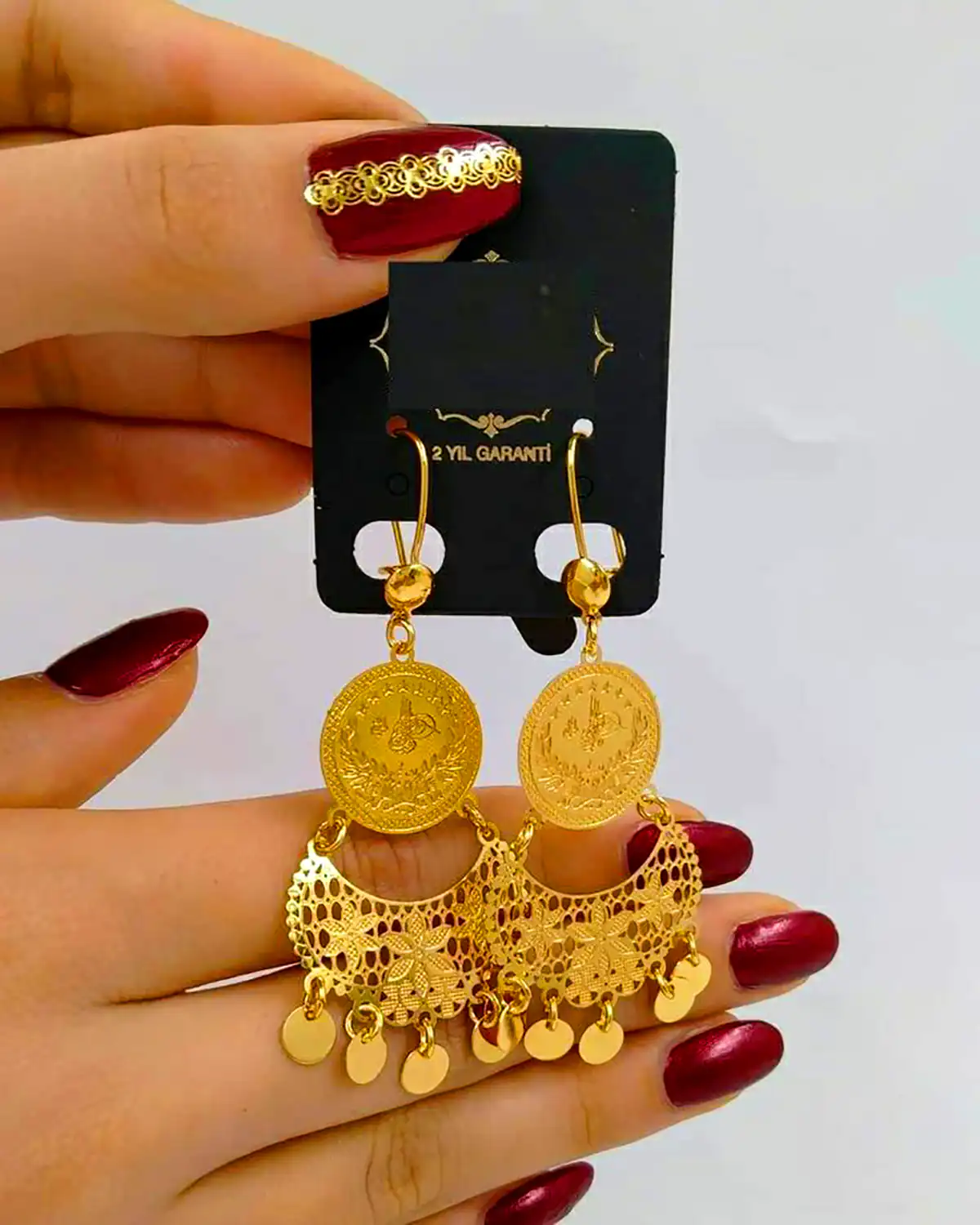 گوشواره آویز پولکی