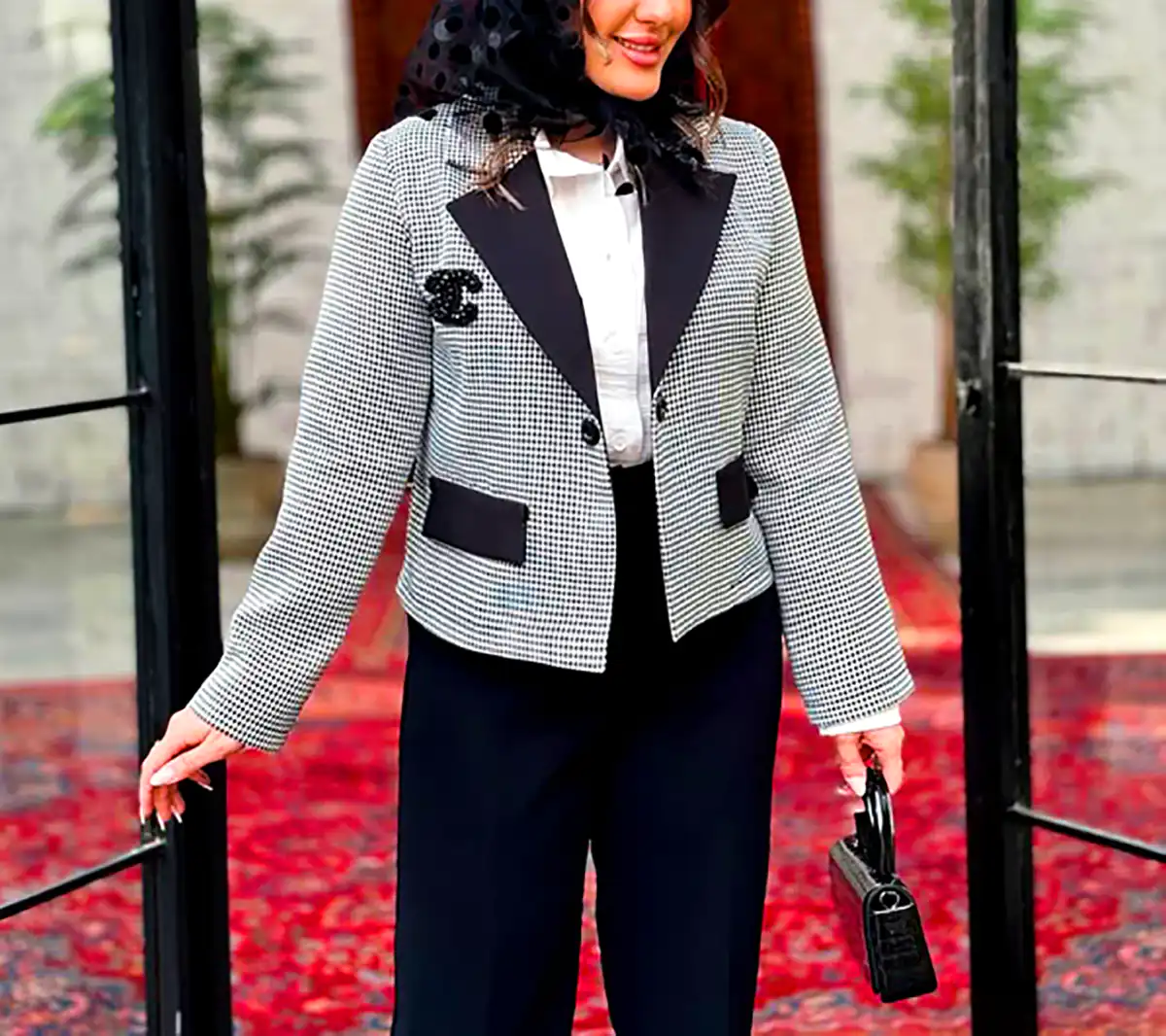 کت زنانه مدرن با طراحی خاص