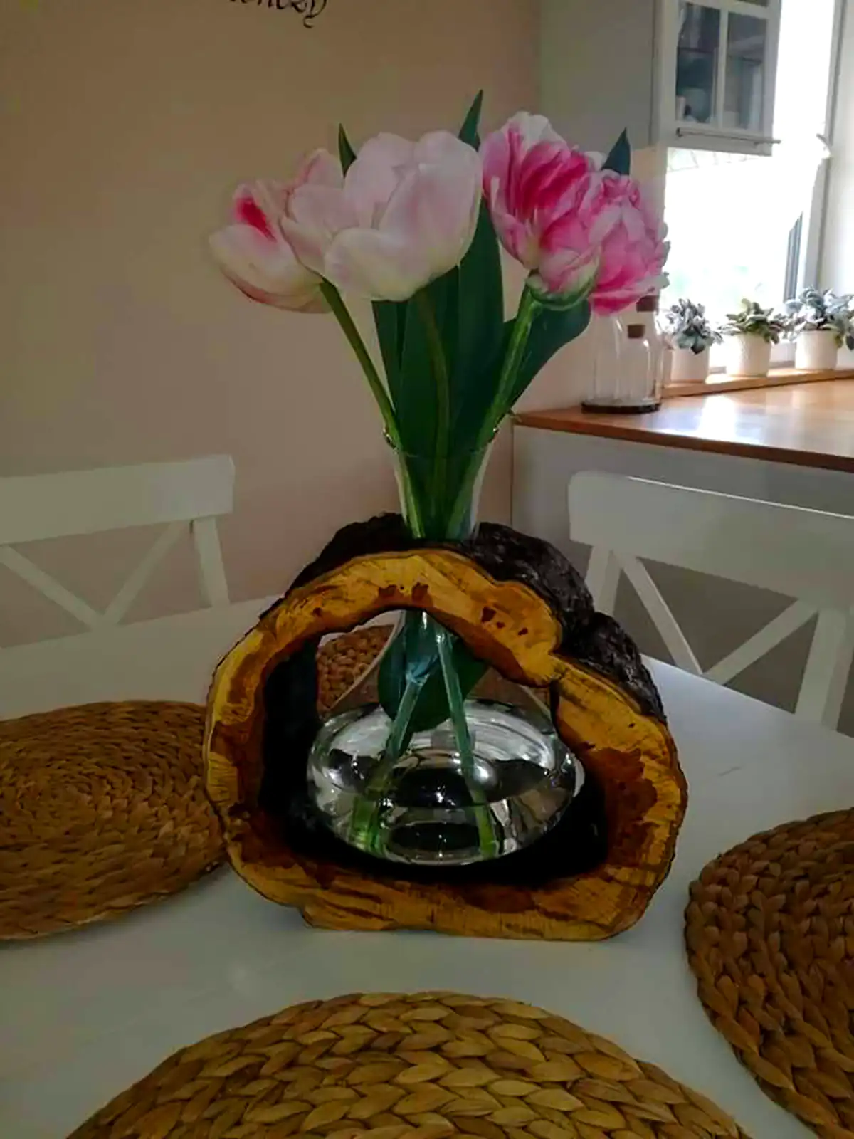 گلدان شیشه ای تنه درختی