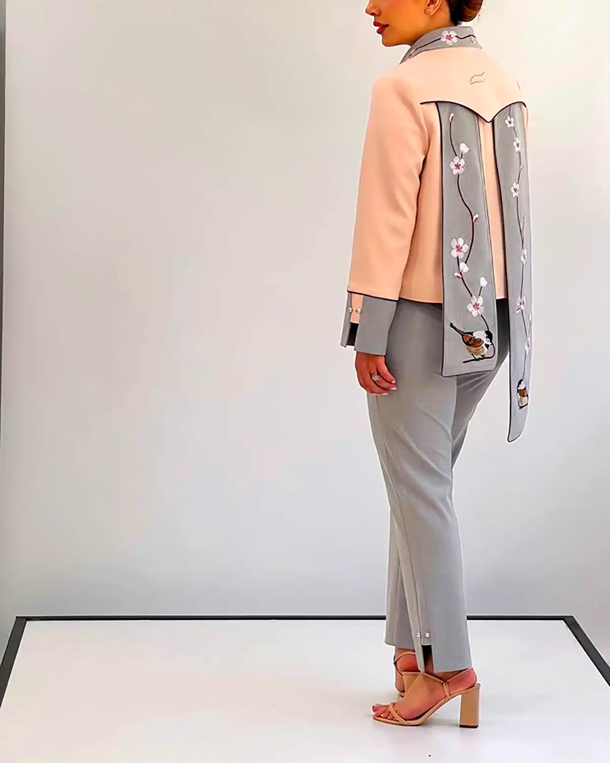 کت و شلوار رنگی زنانه