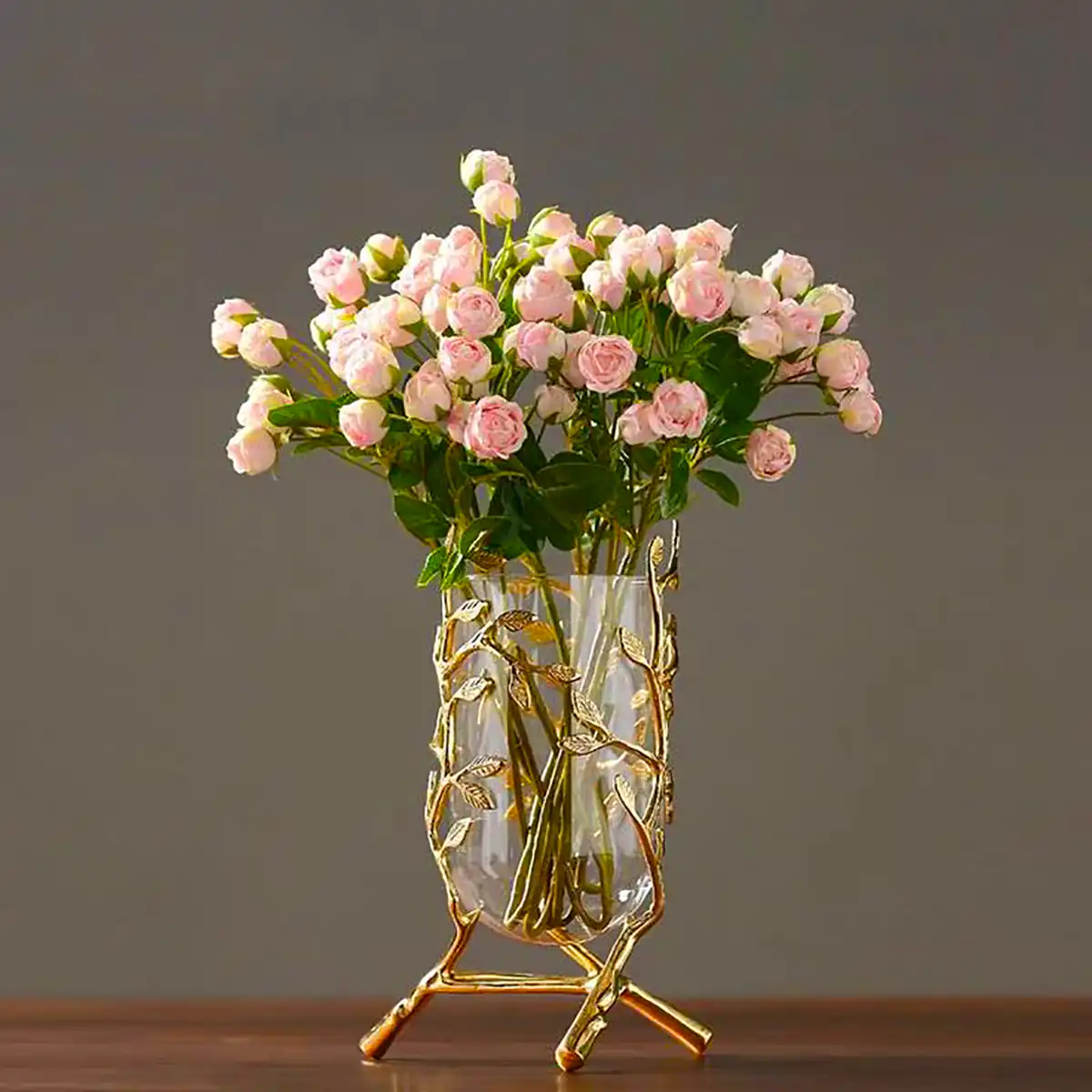 گلدان شیشه ای گل طبیعی