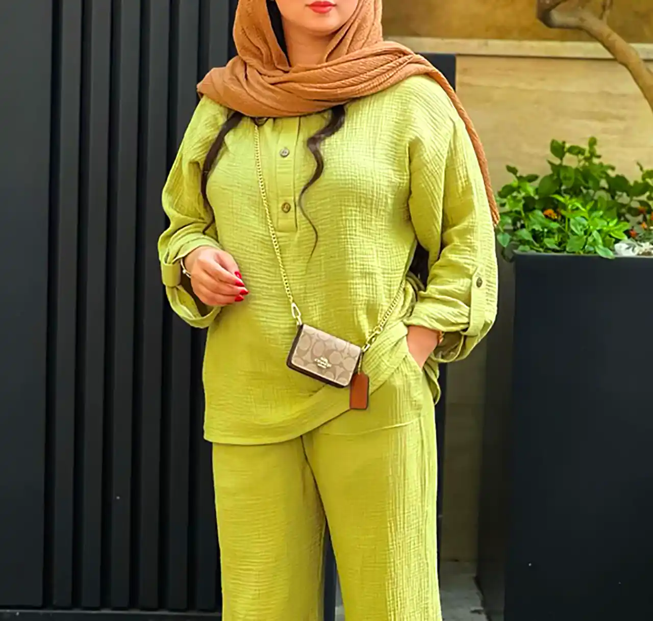 مانتو لاکچری با دوخت حرفه ای