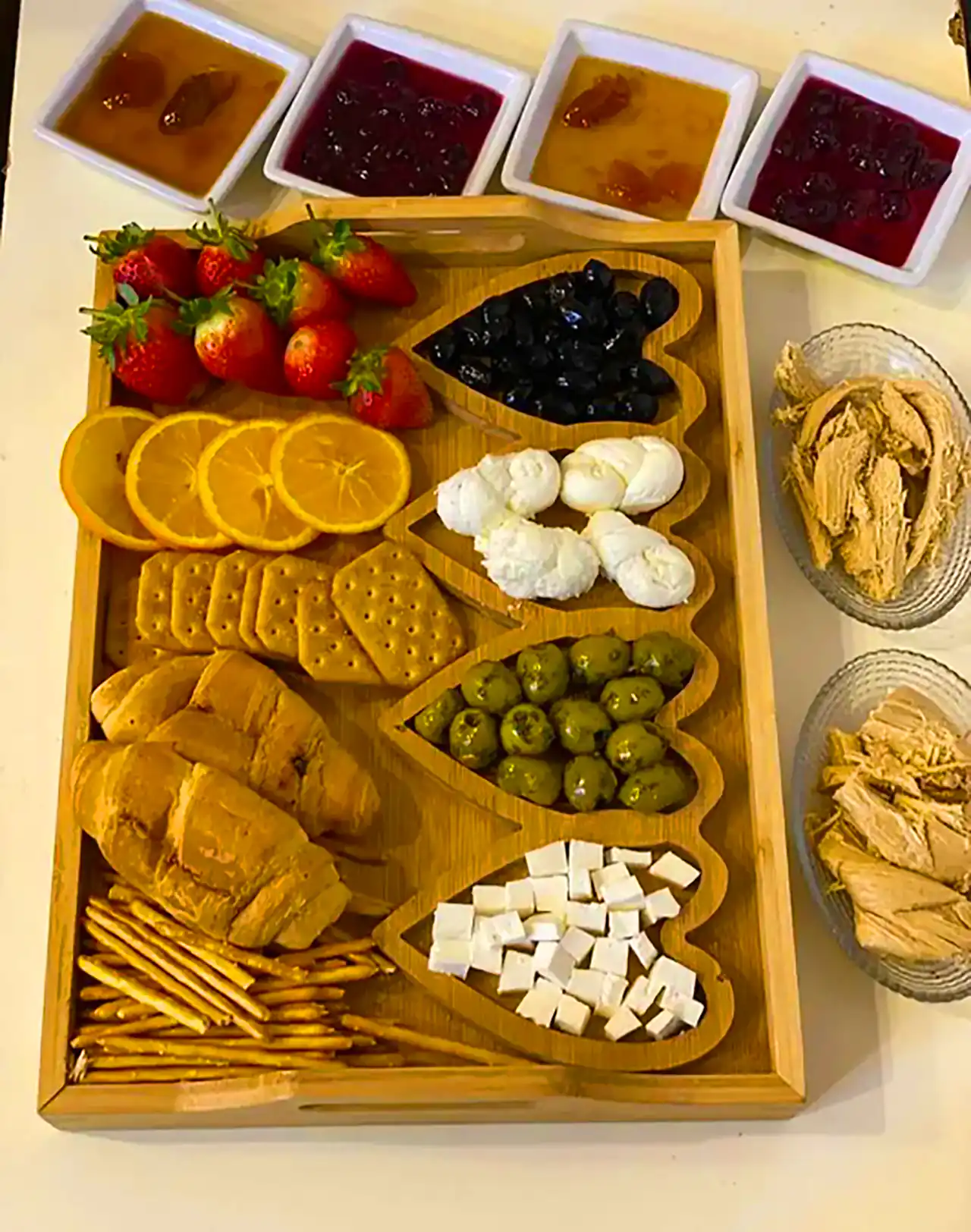 بشقاب پذیرایی طبیعی گردویی