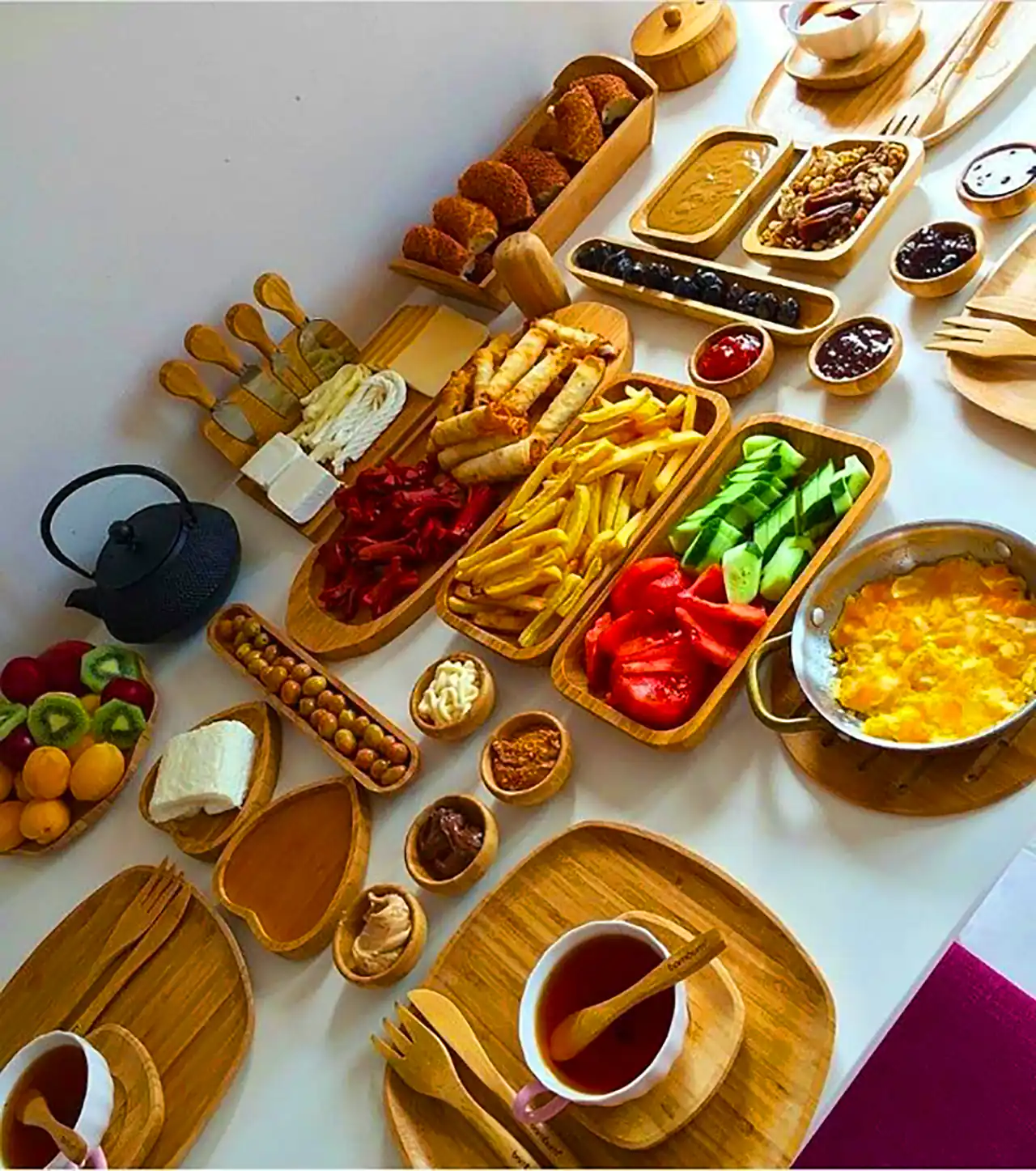 بشقاب پذیرایی طبیعی گردویی
