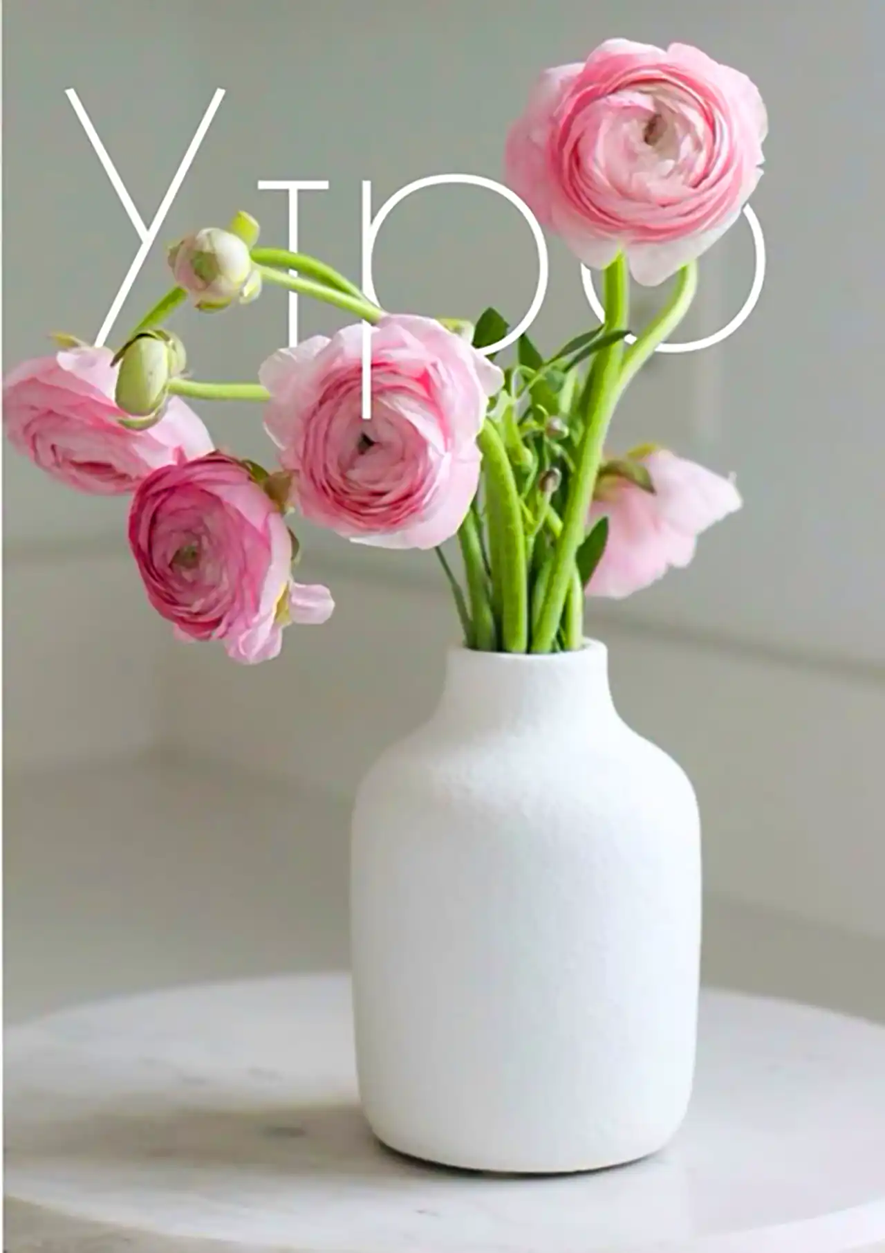گلدان سرامیکی مینیمال با گل