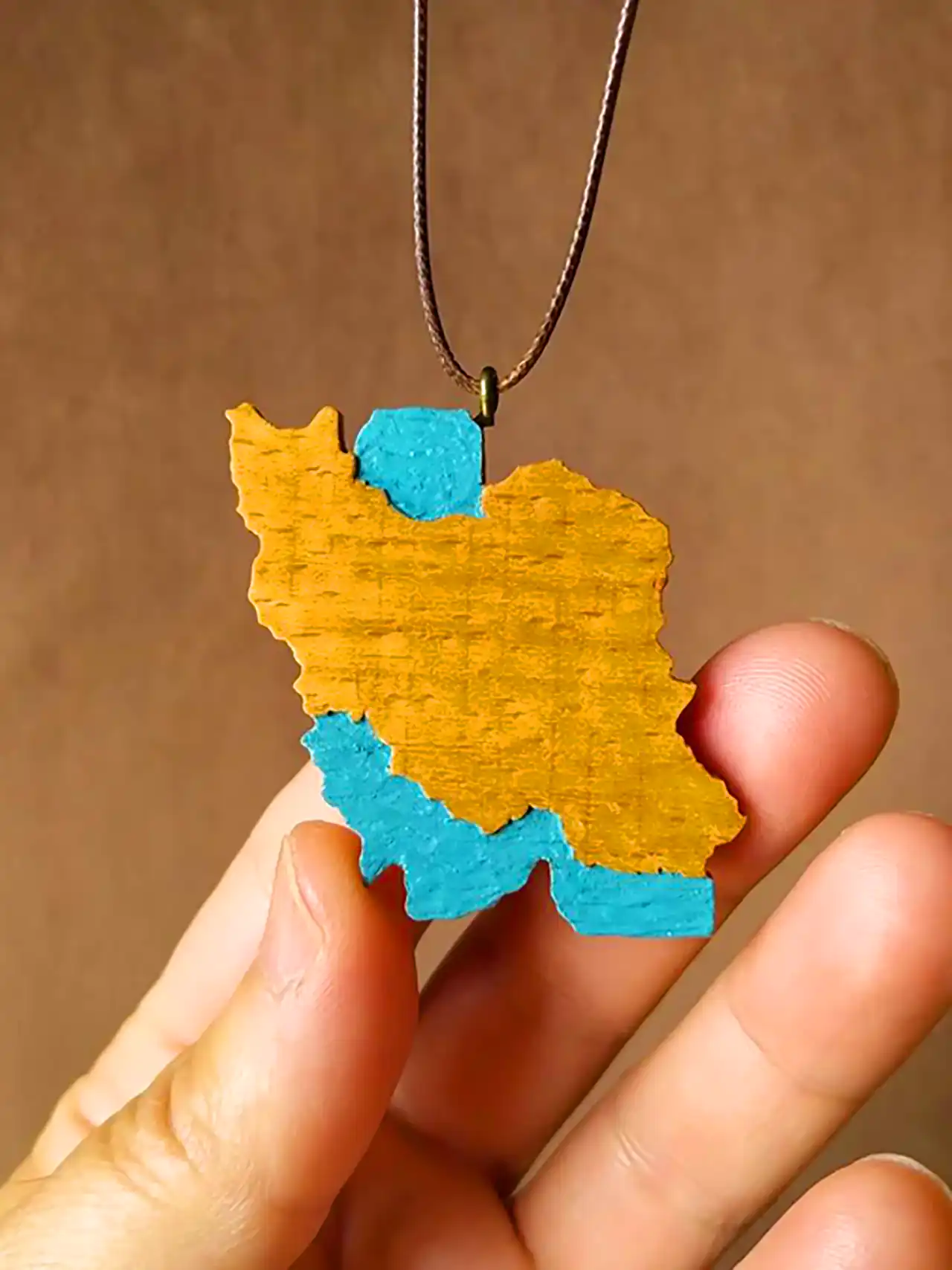 گردنبند چوبی دستساز و شیک