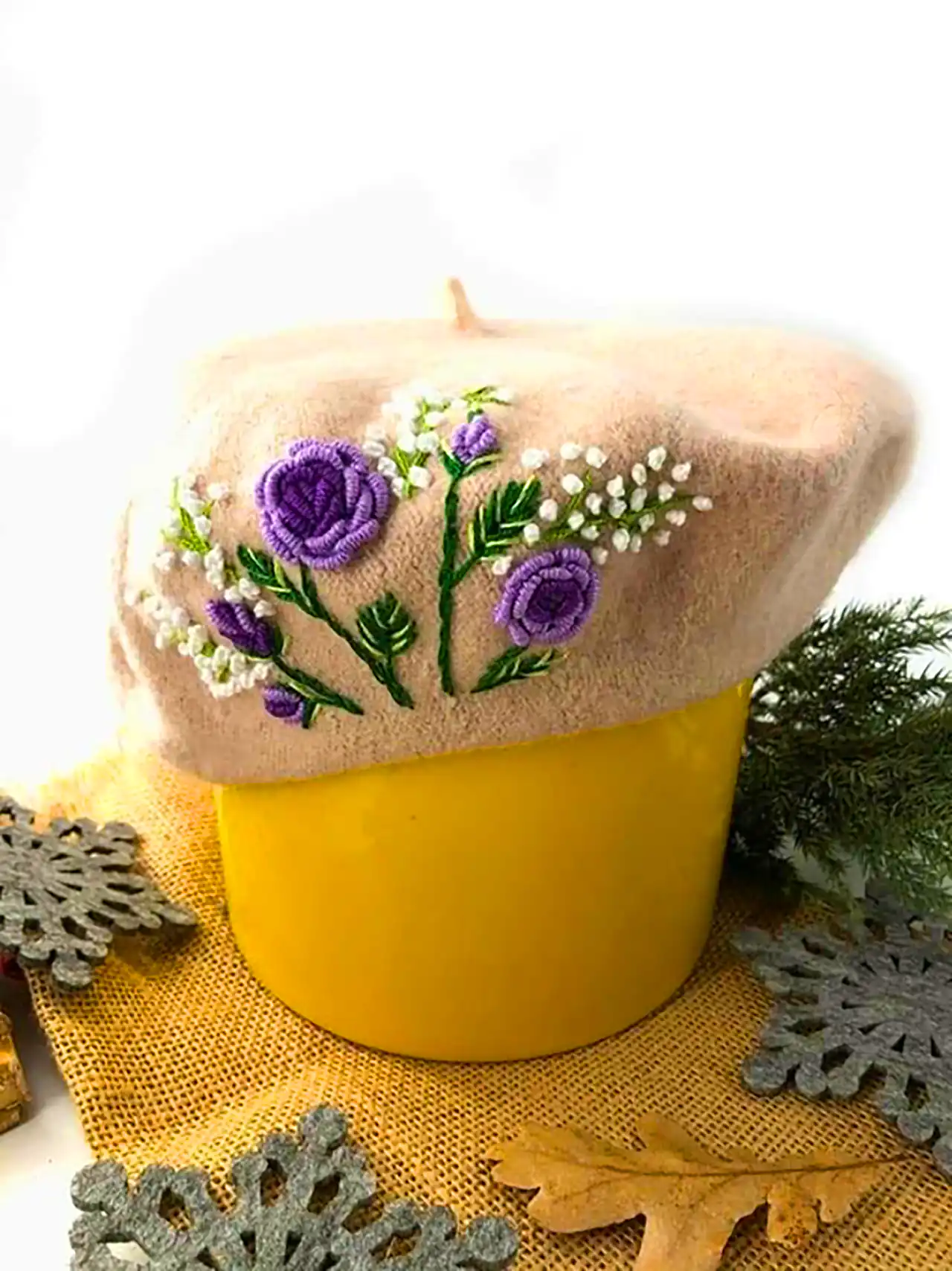 کلاه برت گلدوزی شده