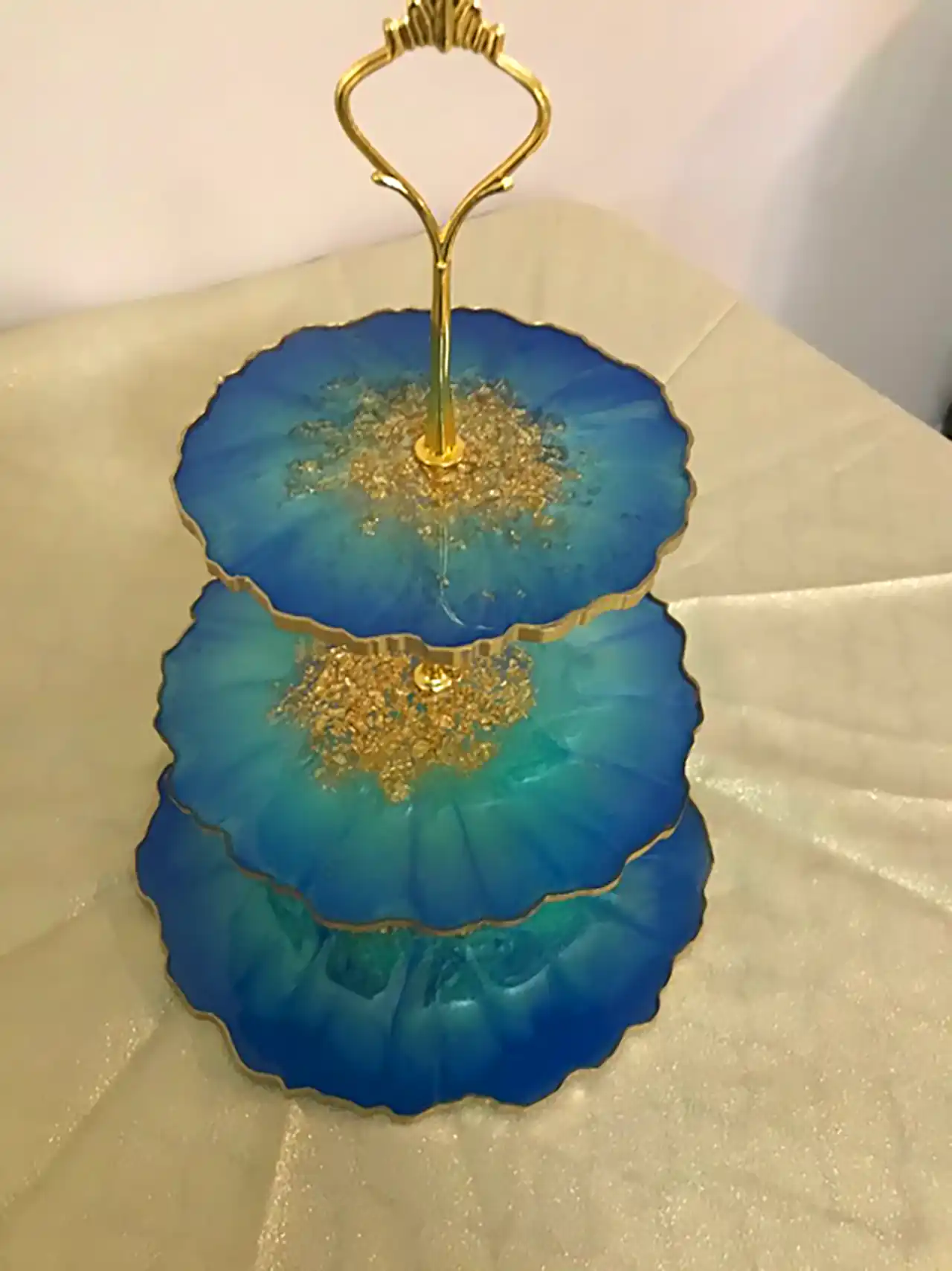 شیرینی خوری دستساز مدرن